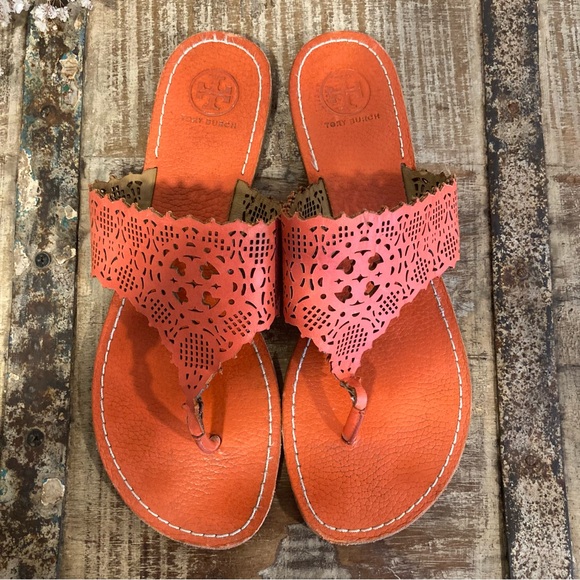 Tory Burch Roselle Thong Sandals Red Orange Colored Perforated Leather Size 8 - Picture 3 of 16